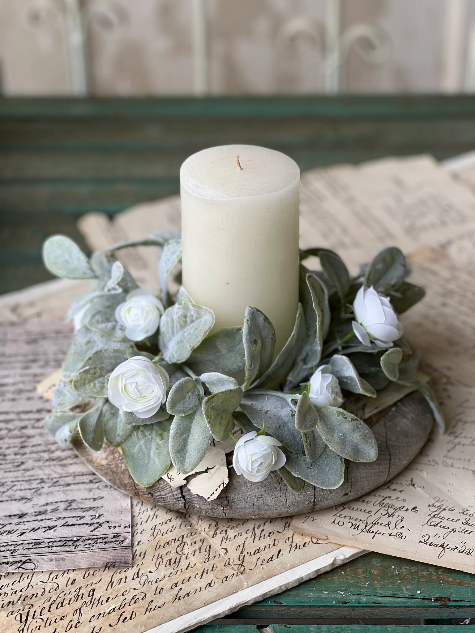 Cotillion Camellia Candle Ring CREAM